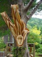 Arbre sculpté